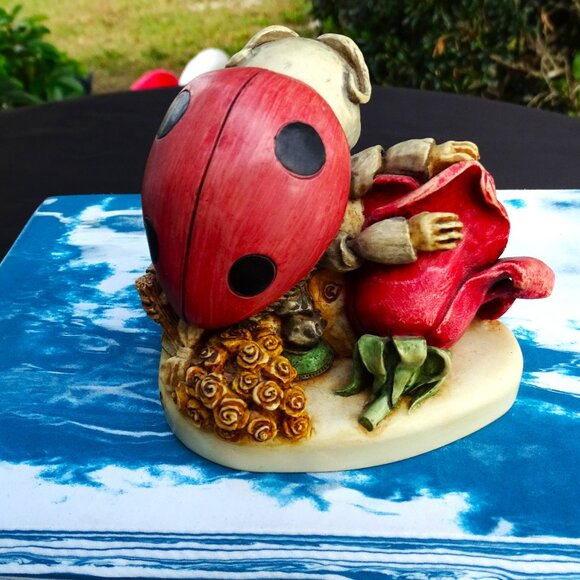 Harmony Kingdom~Byron's Lonely Hearts Club~Ladybug Figurine~1999 Club Piece - Picture 3 of 5
